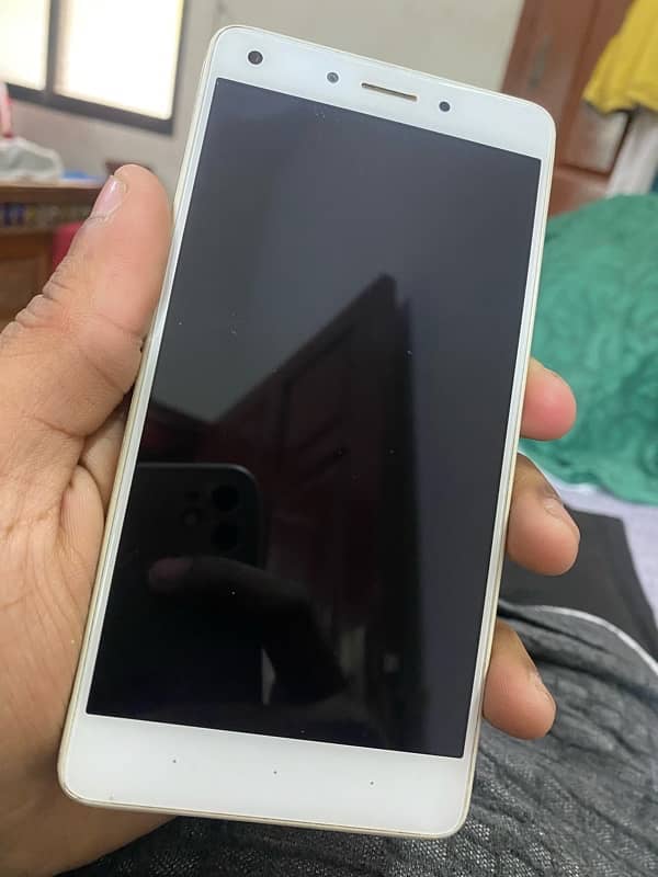 Infinix Zero 4 0