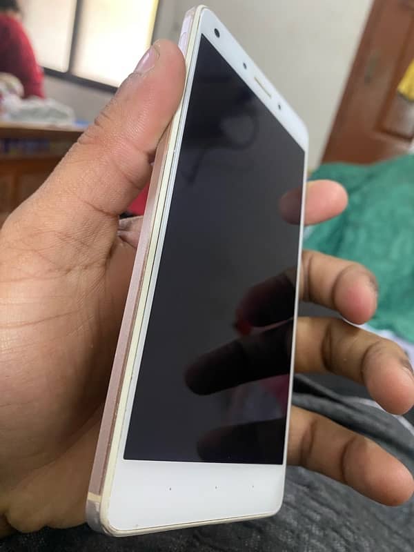 Infinix Zero 4 4