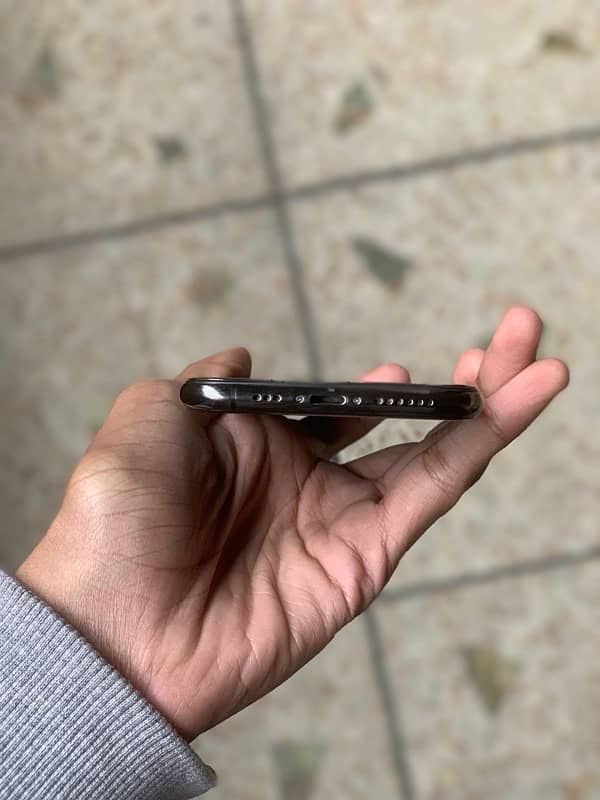 Iphone Xs Max 64Gb Non PTA 2