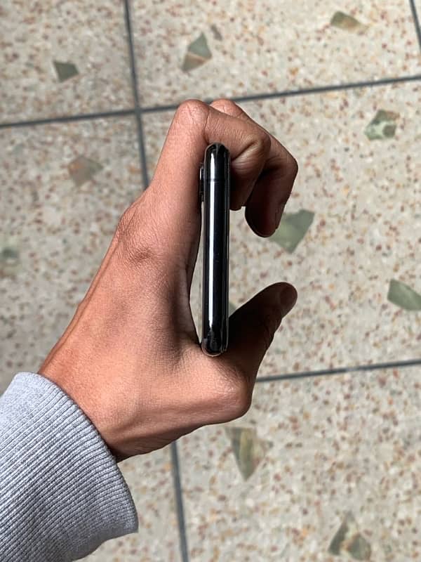 Iphone Xs Max 64Gb Non PTA 6