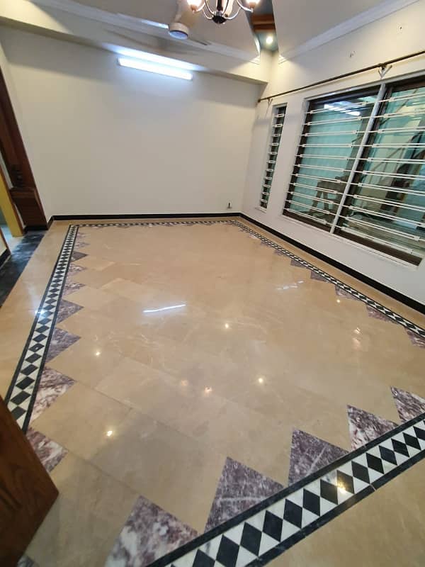 10 Marlas Separate Gate BASEMENT Available for rent in G-13/2 8