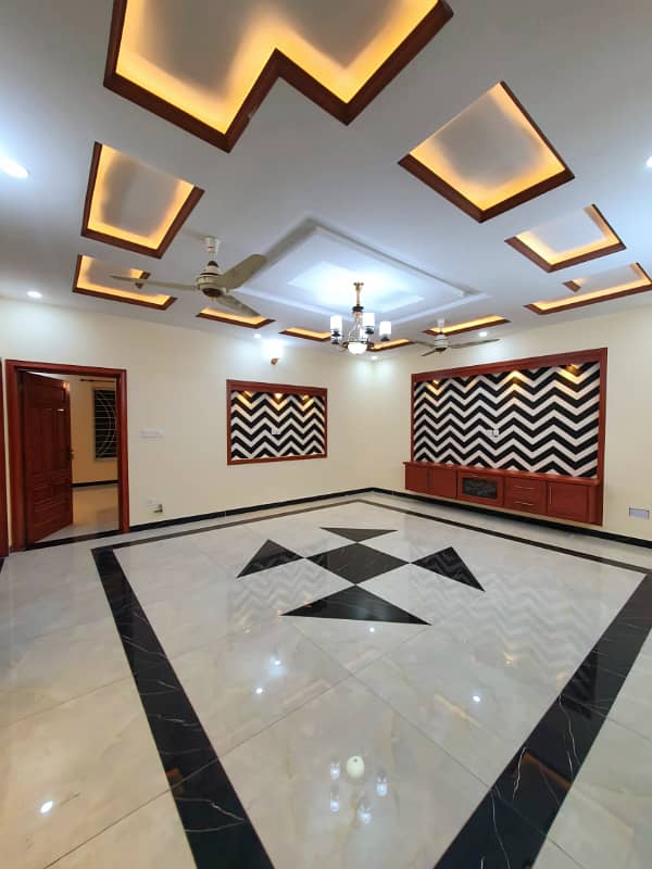 10 Marlas Tile Flooring Ground Gas Boring Near Kashmir Highway G-13/4 1