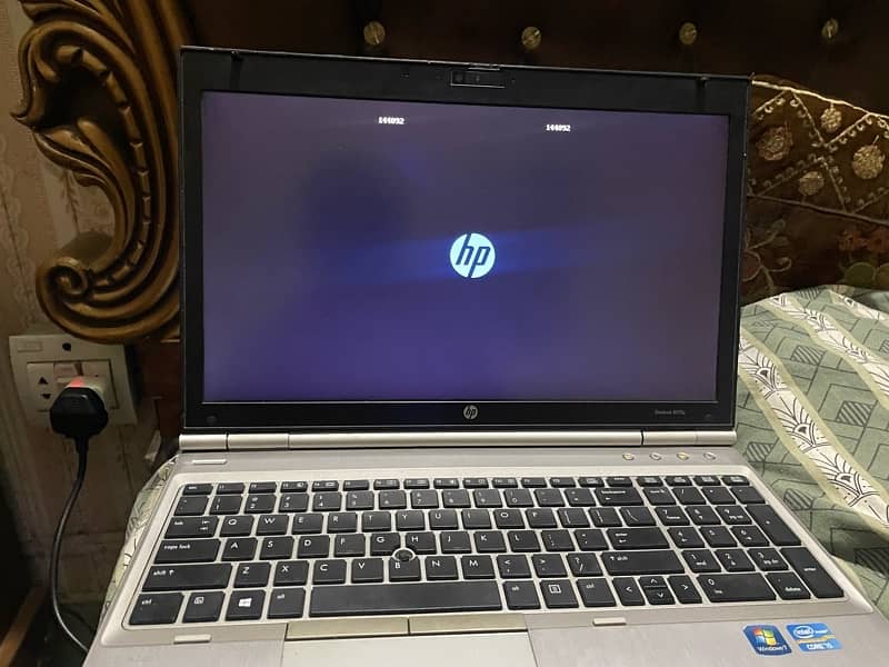 HP ELITEBOOK 8570p FOR SALE IN VERY CHEAP(GOOD CONDITION) 2