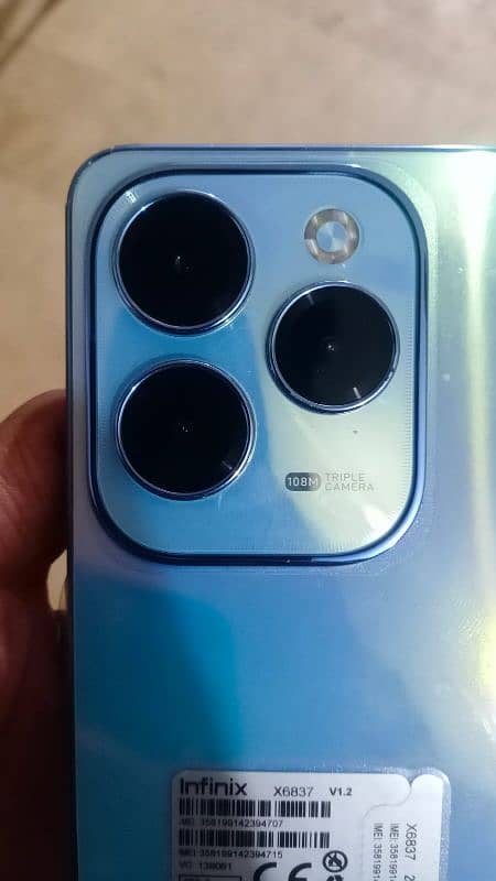 Infinix HOT 40 PRO 5