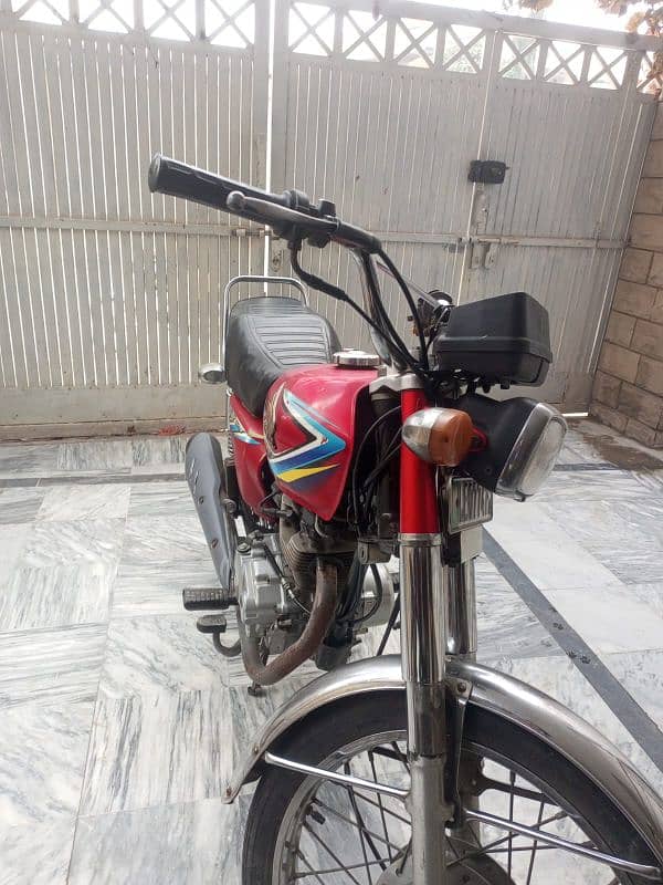 Honda 125 model 2018 lahore registered complete documents 3