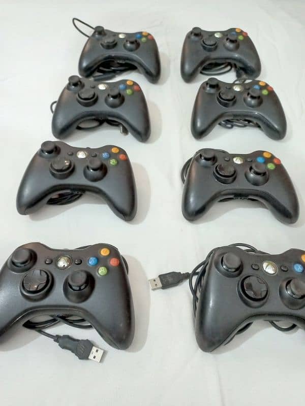 Xbox 360 controllers (used) for PC gaming and console 1