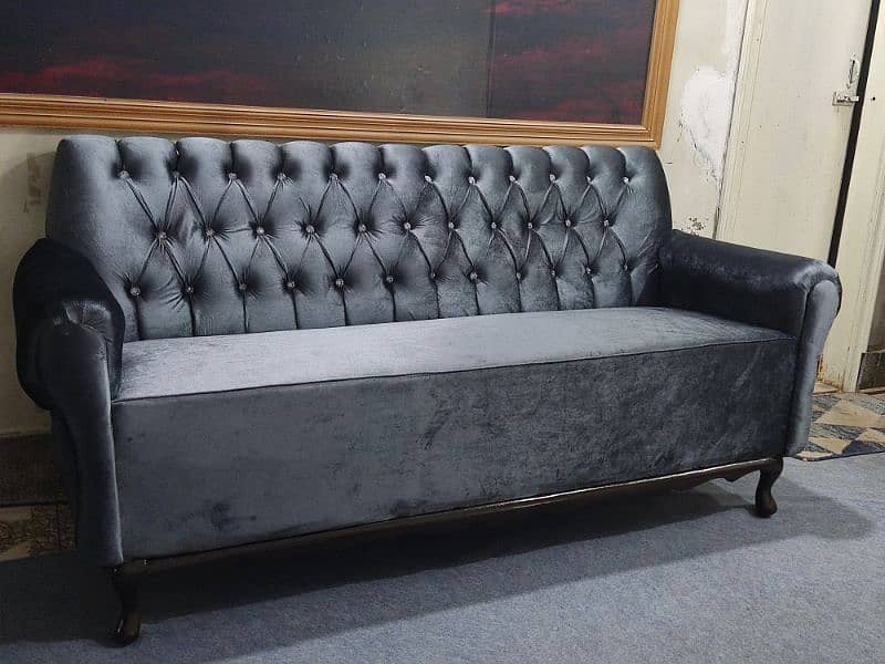 Elegant Pair of 5-Seater Velvet Sofas (2Sofas) 1