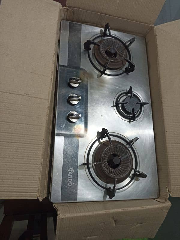 Triple Burners Gas Hob 2