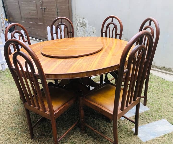 Wooden Round Dinning table with 6Leather seats 4