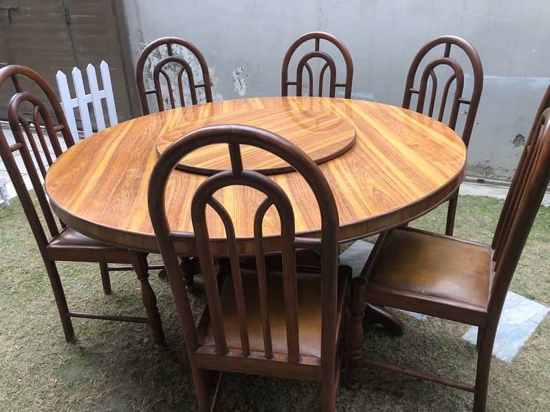 Wooden Round Dinning table with 6Leather seats 7