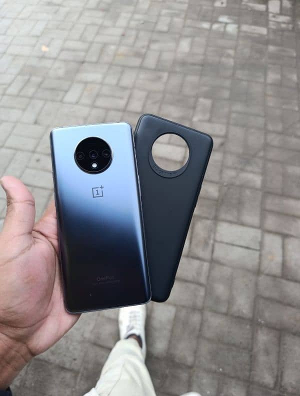 one Plus 7t 0