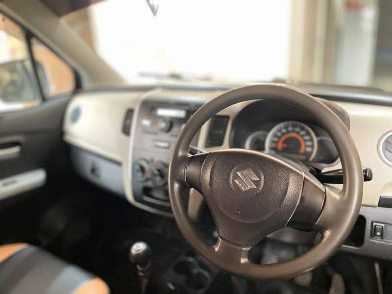 Suzuki Wagon R 2018 VXL almost Genuine. 7