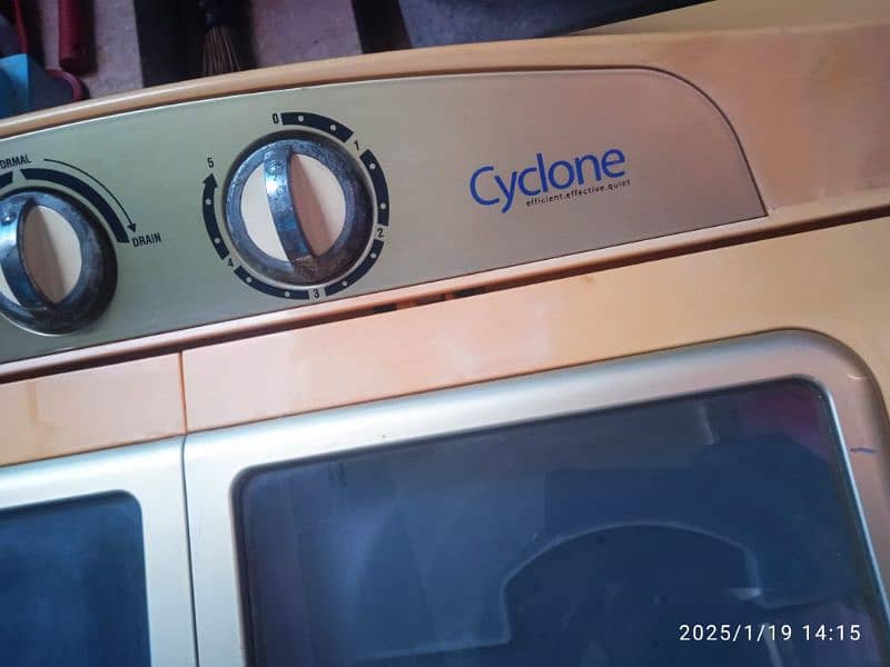 Kenwood washing machine twin tub model number KWM-950SA 2