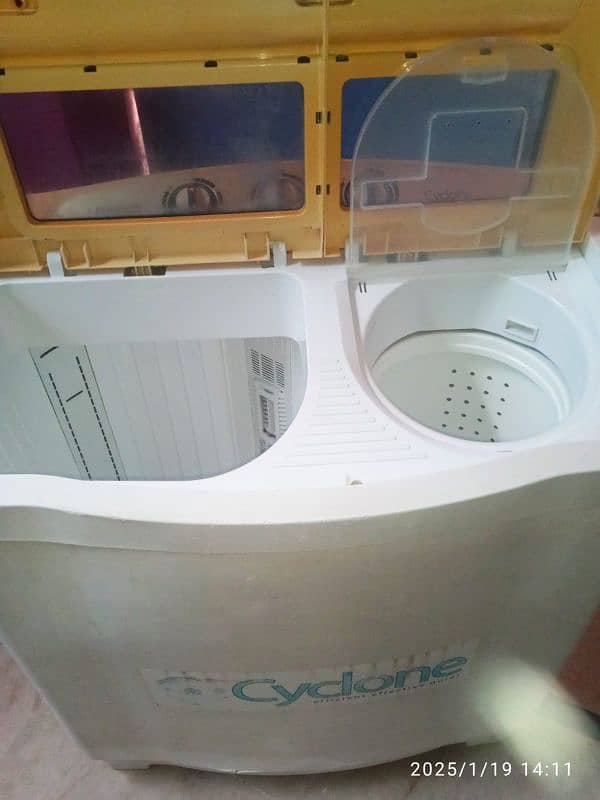 Kenwood washing machine twin tub model number KWM-950SA 9