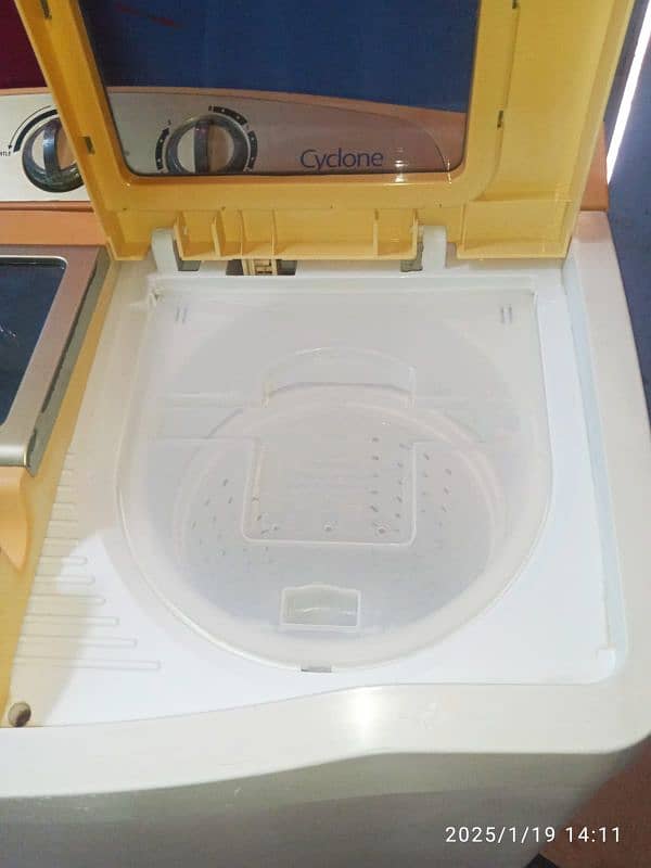 Kenwood washing machine twin tub model number KWM-950SA 11