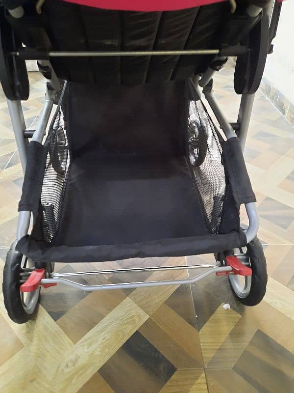 STROLER, PRAM FOR CHILDREN. 12