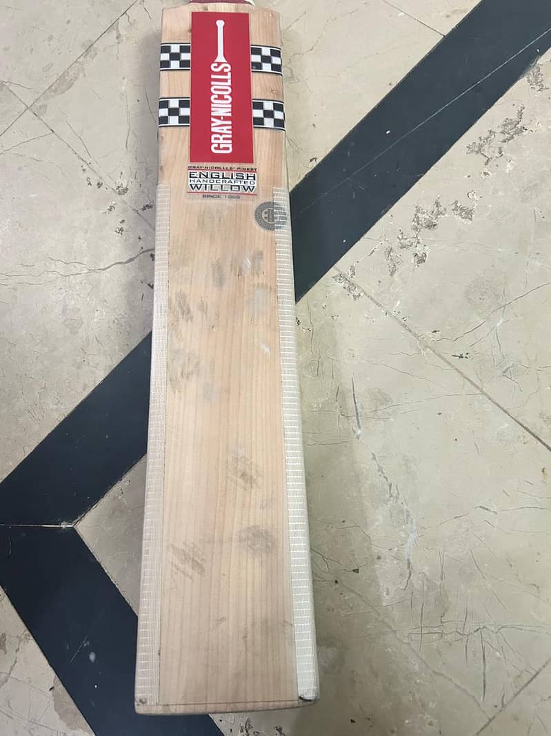 English Willow light weight Cricket Bat with Extreme Ping 7