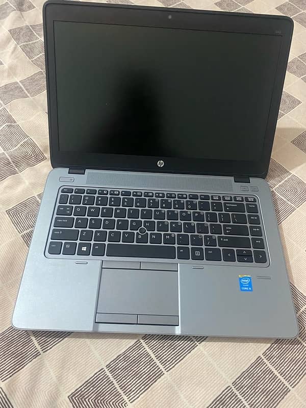 hp laptop 840 core i5 5th generation 0