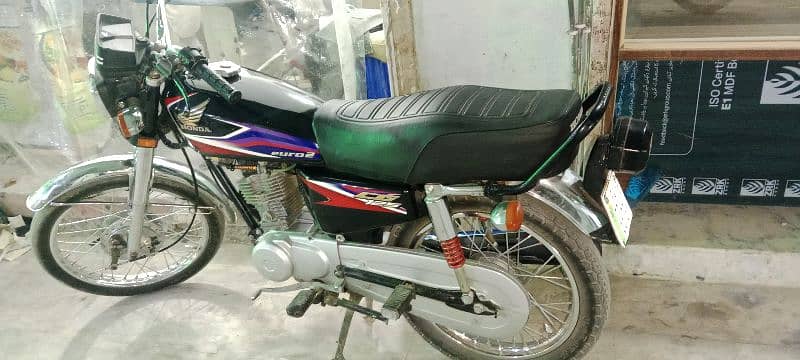 Honda 125 for seal 0