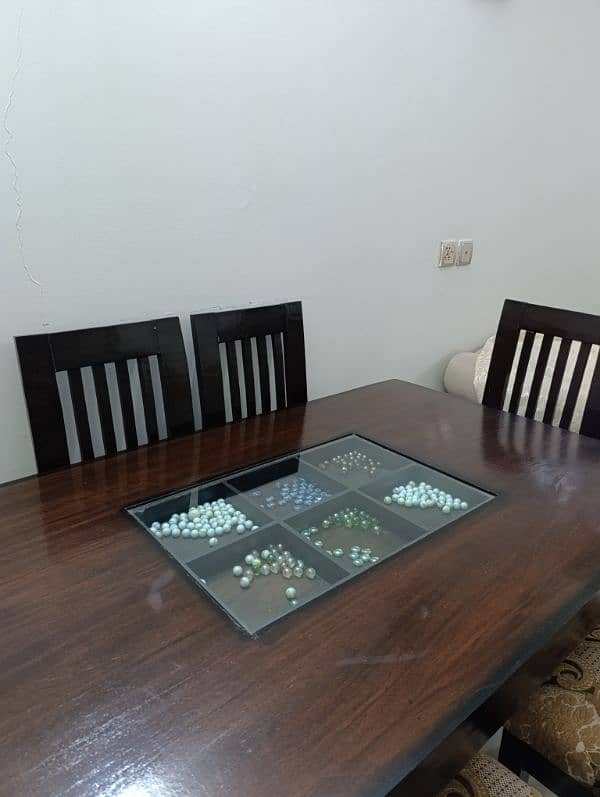 Wooden Dining Table (10/10) for Sale 4