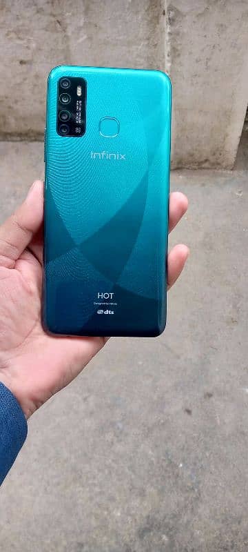 Hot 9 infinix 6GB 128 GB in good condition 4