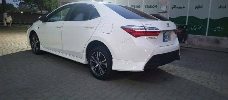 Toyota Corolla Altis 2022 3