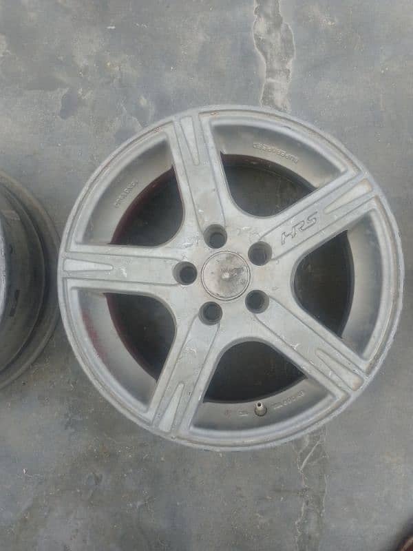 Toyota Corolla 2010 Car Rims 1