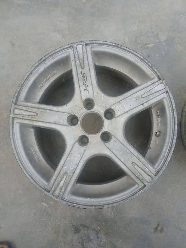 Toyota Corolla 2010 Car Rims 3