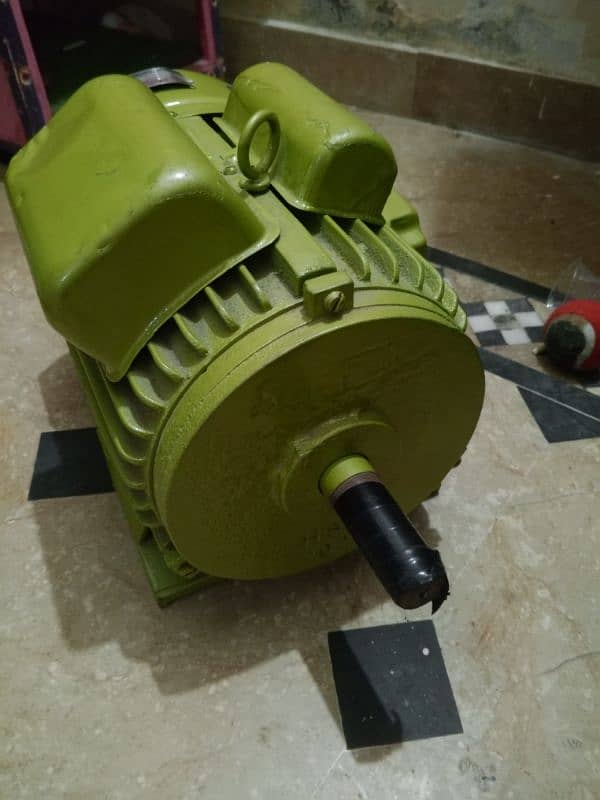 02 HP motor for sale 2