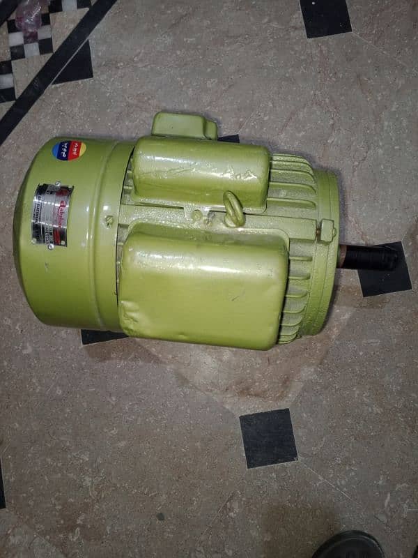 02 HP motor for sale 7