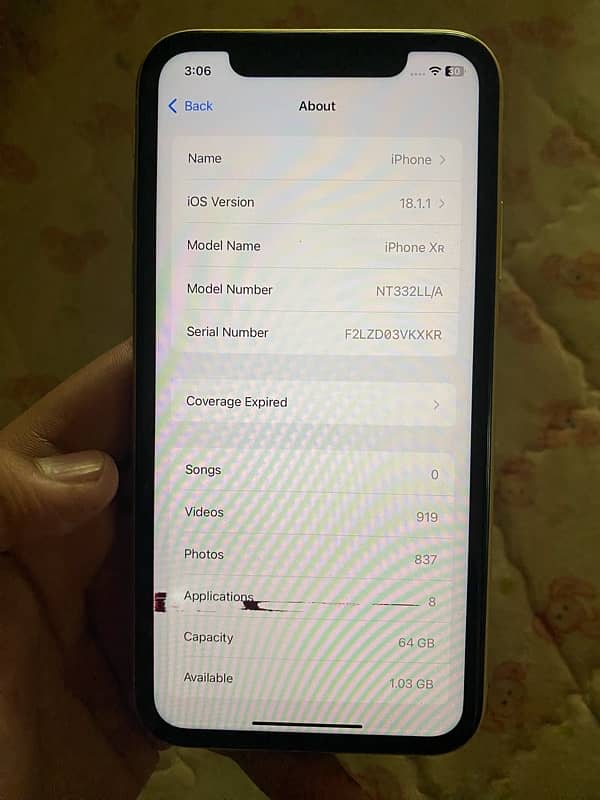 IPHONE XR 64 GB water pack 11