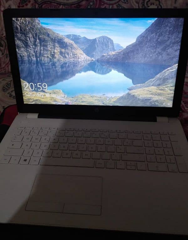 HP LAPTOP A9 7GEN WITH WINDOW 10 0