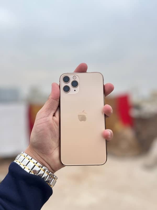 iphone 11 pro 256gb non pta ( factory unlock ) 9