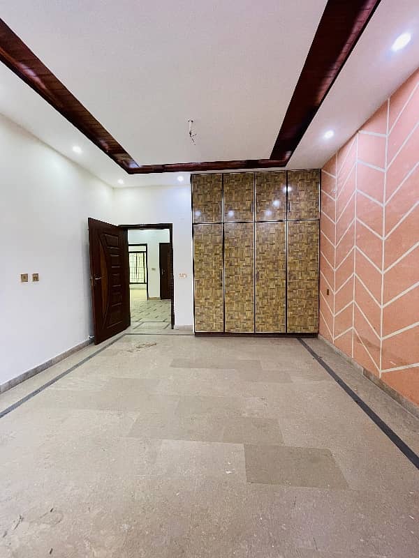 Direct Deals Marketing Offer's Prime Location J Block Lavish Beautiful Double Story House Available For Sale Reasonable Price in Alrehman Garden Phase 2 15