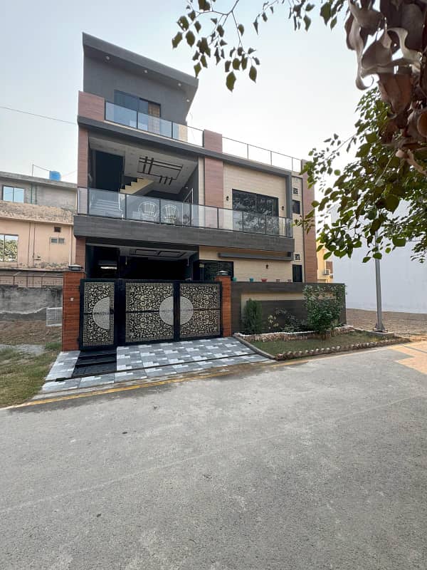 Brand New 5 Marla House for Sale in Topaz Extension Block, Park View City Lahore 4