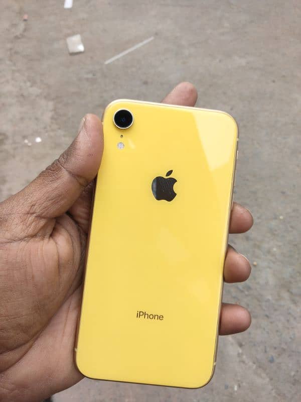 iphone XR 64GB JV only Mobile  True tone Okay 0