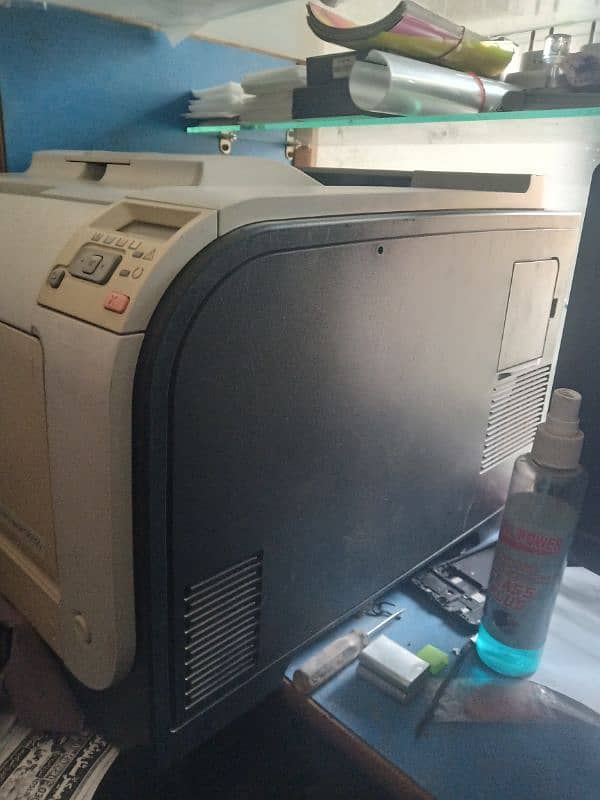 colour printer laserjet working condition 1