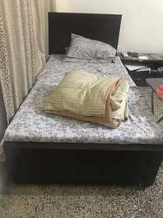 single bed with matress for sale