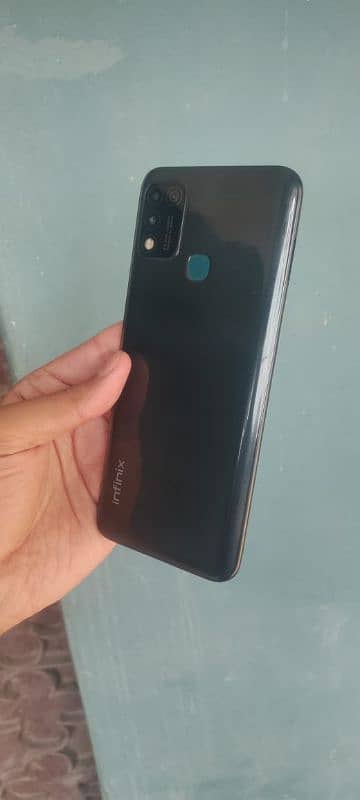 Infinix Hot 11 play 5