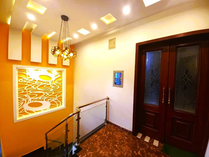 10 Marla House For Sale In Overseas B Block Bahria Town Lahore 19