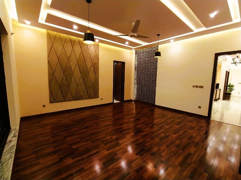 1 Kanal House For Sale In Sector B Bahria Town Lahore 17