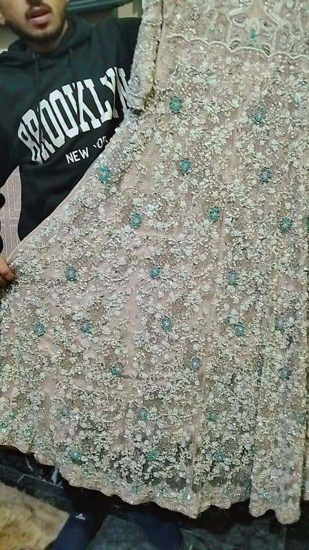 heavy fancy bridal maxii only 2 tym use good condition 0