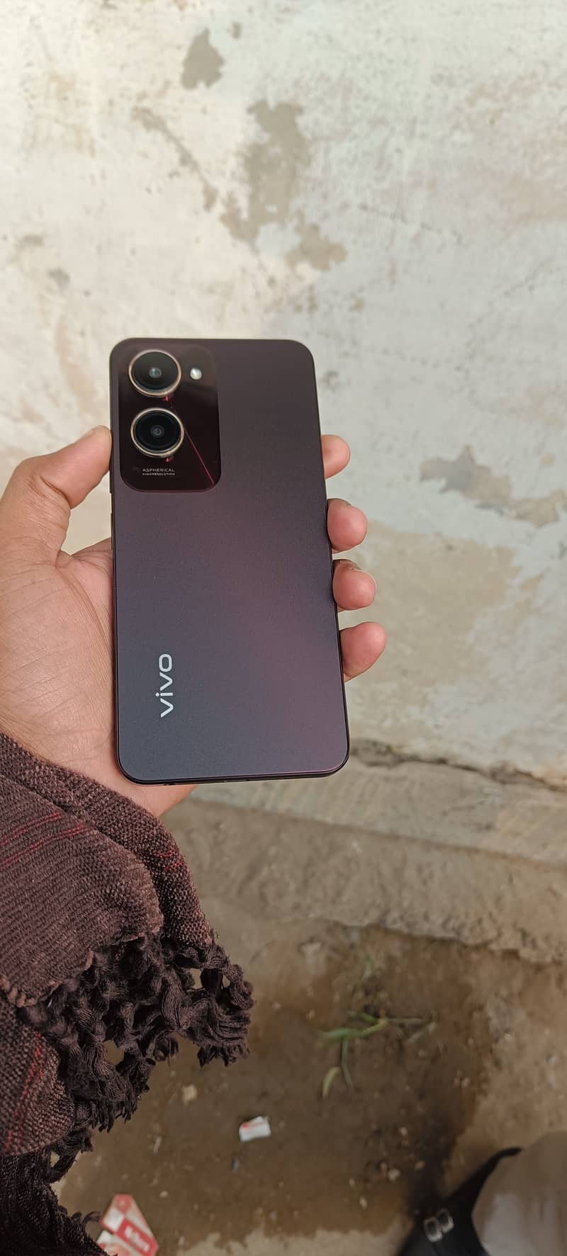 Vivo y18 4.128gb with box charger 5