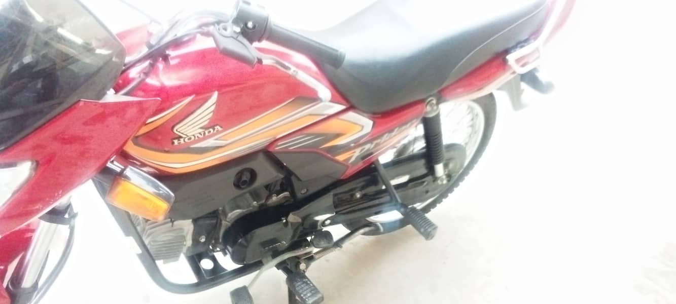 Honda 100 Pridor Genuine 2022 Model 6