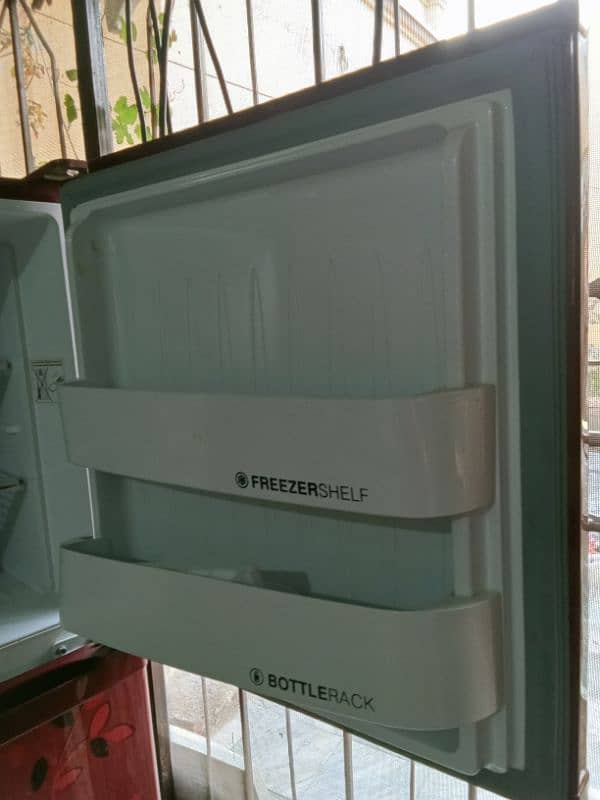 Orient Refrigerator 2