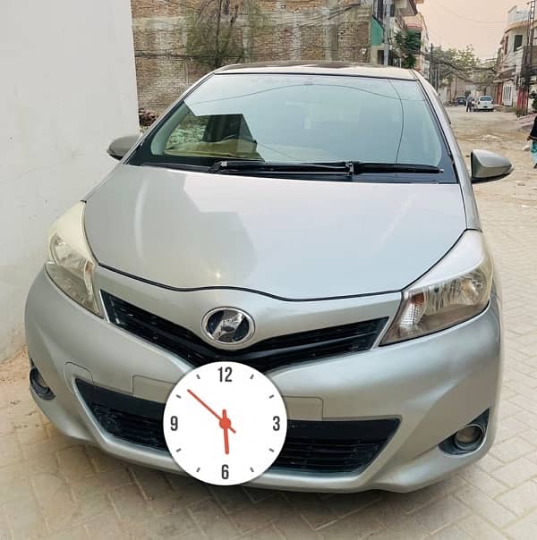 Toyota Vitz 2015 1