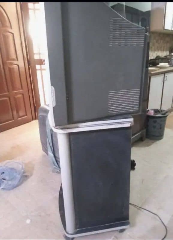 used TV with TV stand for sale 3