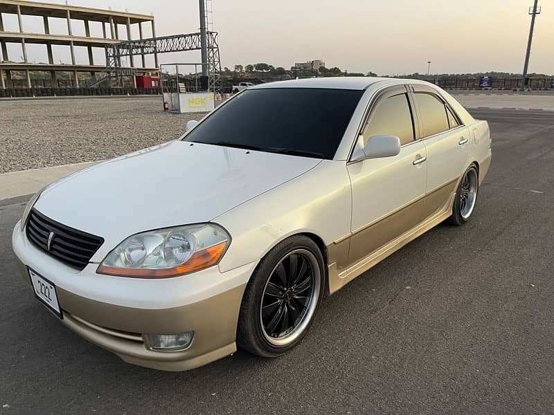 Toyota Mark II jzx 110 2