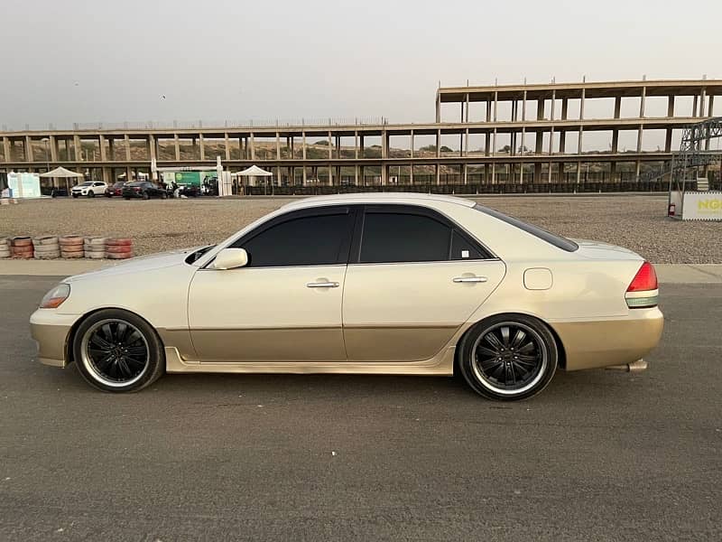 Toyota Mark II jzx 110 3