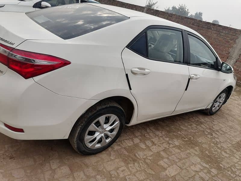 Toyota Corolla XLI 2018 4